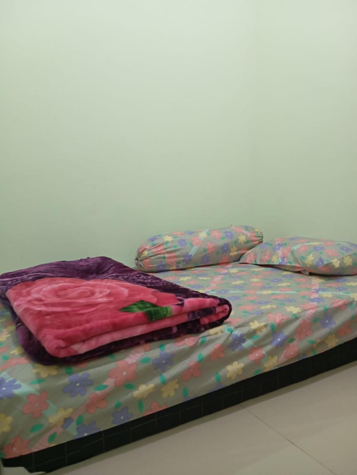 Dhea Homestay Bromo 庞越 外观 照片