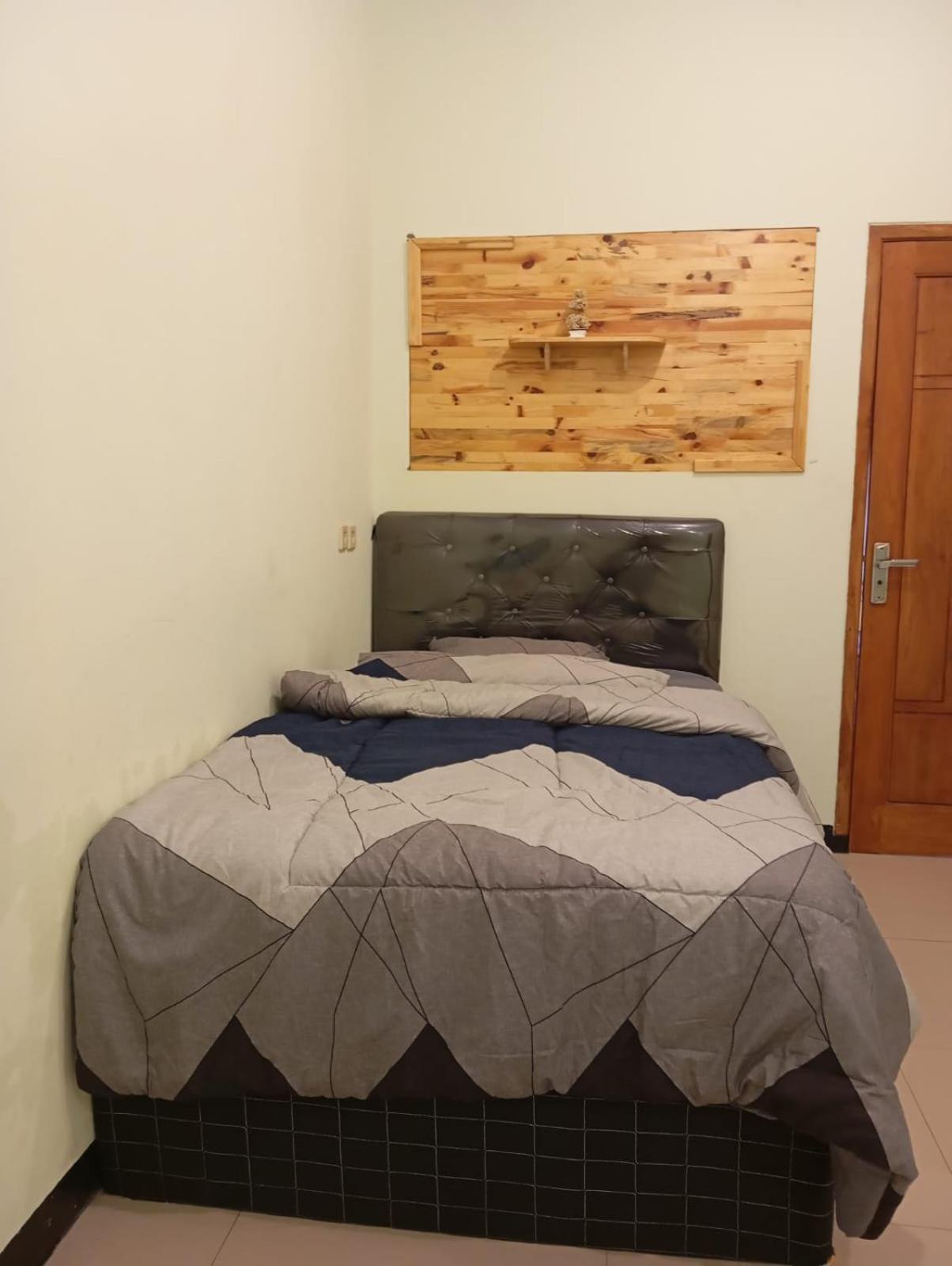 Dhea Homestay Bromo 庞越 外观 照片